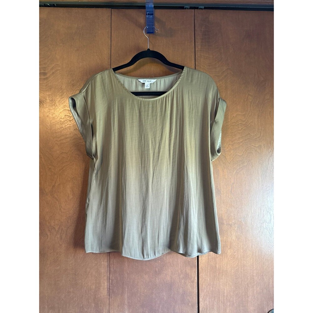 Nine West women’s silk top